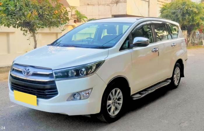 Innova Crysta Taxi