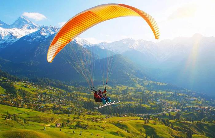 Amritsar to Manali Taxi