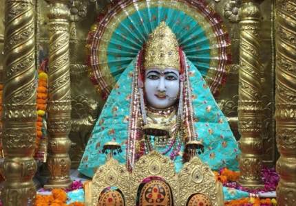 9 Devi Darshan