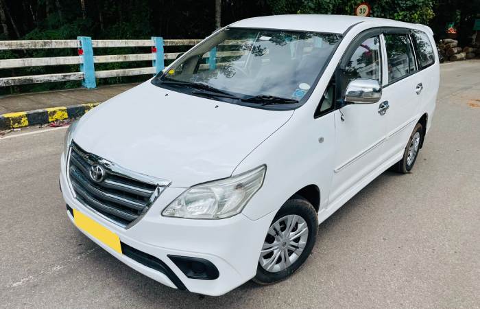 Toyota Innova Taxi